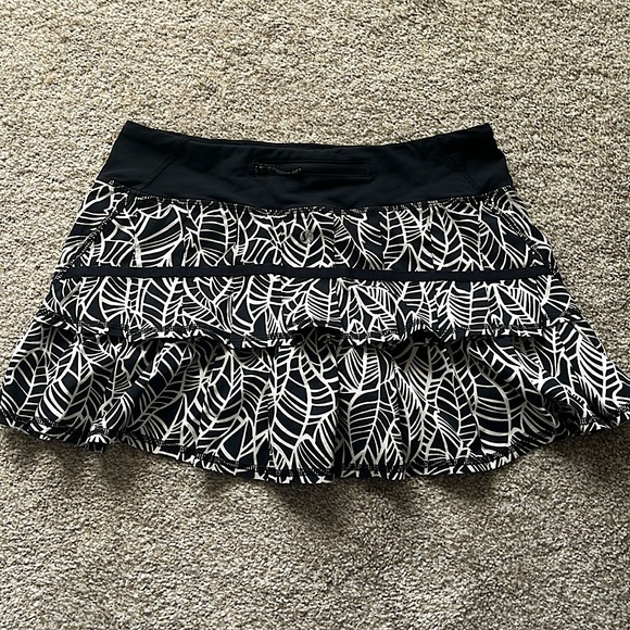 Lululemon pace rival skirt 2 way stretch - Picture 2 of 7